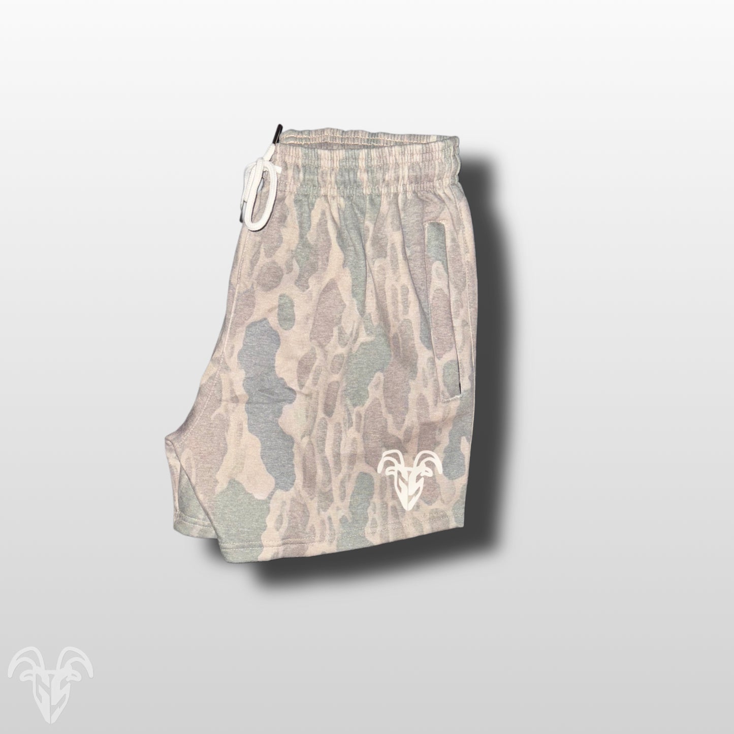 5-Inch Inseam Old School Camo Cotton Gym Shorts with Zipper Pockets - Old School Camo Design for Active Wear