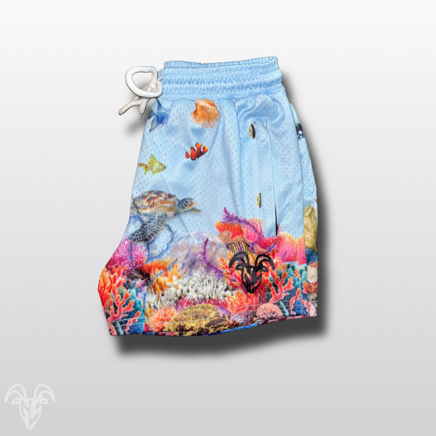 5-Inch Inseam Gym Shorts with Zipper Pockets - Stylish Blue Ocean Pattern Design for Active Wear