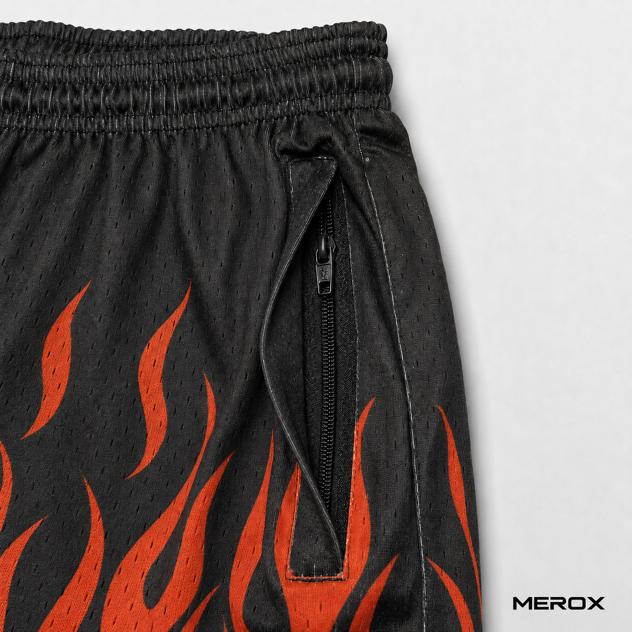 MEROX Flame mesh shorts zipper pocket detail