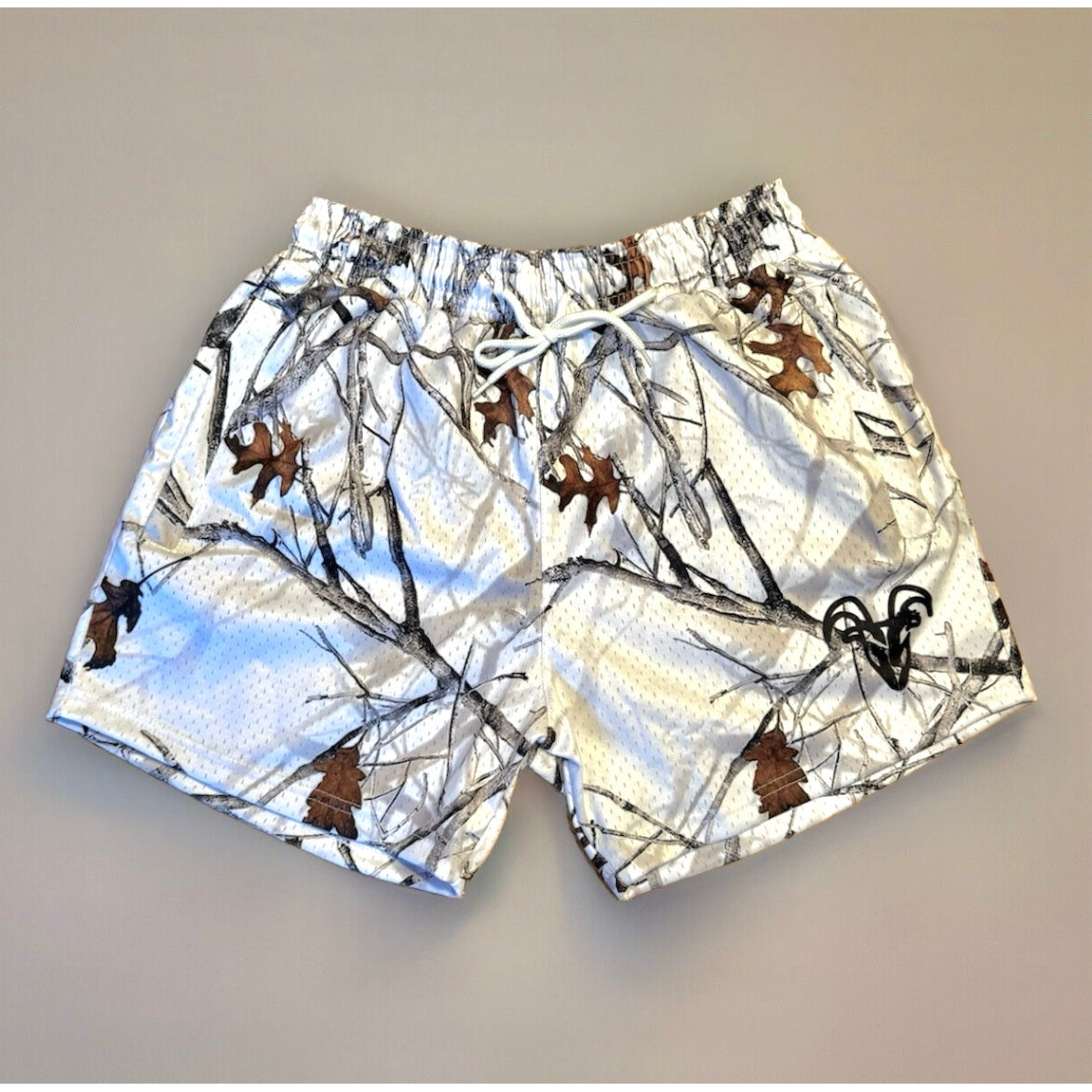 Goat Strength 5 inch inseam arctic Camo shorts | Snow Camo gym shorts | realistic white Camouflage  athletic shorts - Zipper pockets - Men's Shorts