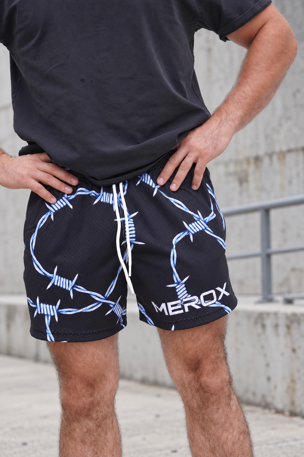 MEROX Barbed Wire 5-Inch Mesh Shorts – Unisex with Zipper Pockets
