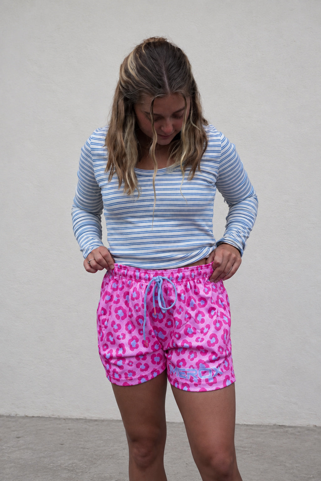 MEROX pink and blue leopard mesh shorts lifestyle photo
